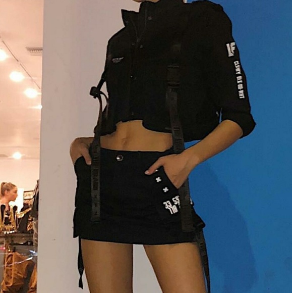 LF Dresses & Skirts - LF THE BRAND BLACK CARGO SKIRT